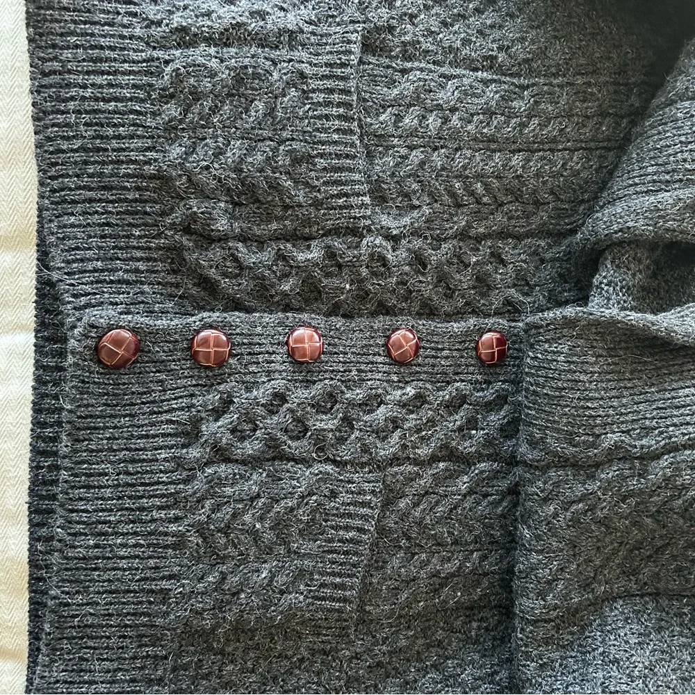 Dark Gray Blarney Woollen Mills Pure New Wool Cardigan Sweater Large - Picture 6 of 12